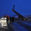 Vyprošťování Boeingu 737-800 v polských Katowicích VODOZNAK 13.03.2013
