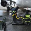 Vyprošťování Boeingu 737-800 v polských Katowicích VODOZNAK 13.03.2013
