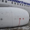 Vyprošťování Boeingu 737-800 v polských Katowicích VODOZNAK 13.03.2013